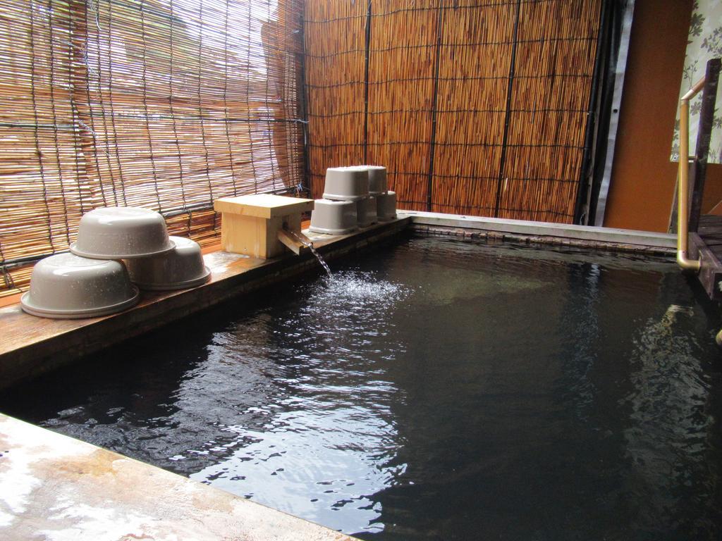 Amagase Onsen Hotel Suikoen Хита Екстериор снимка