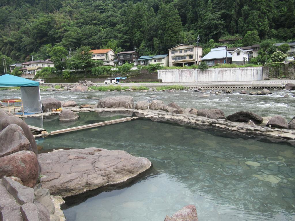Amagase Onsen Hotel Suikoen Хита Екстериор снимка