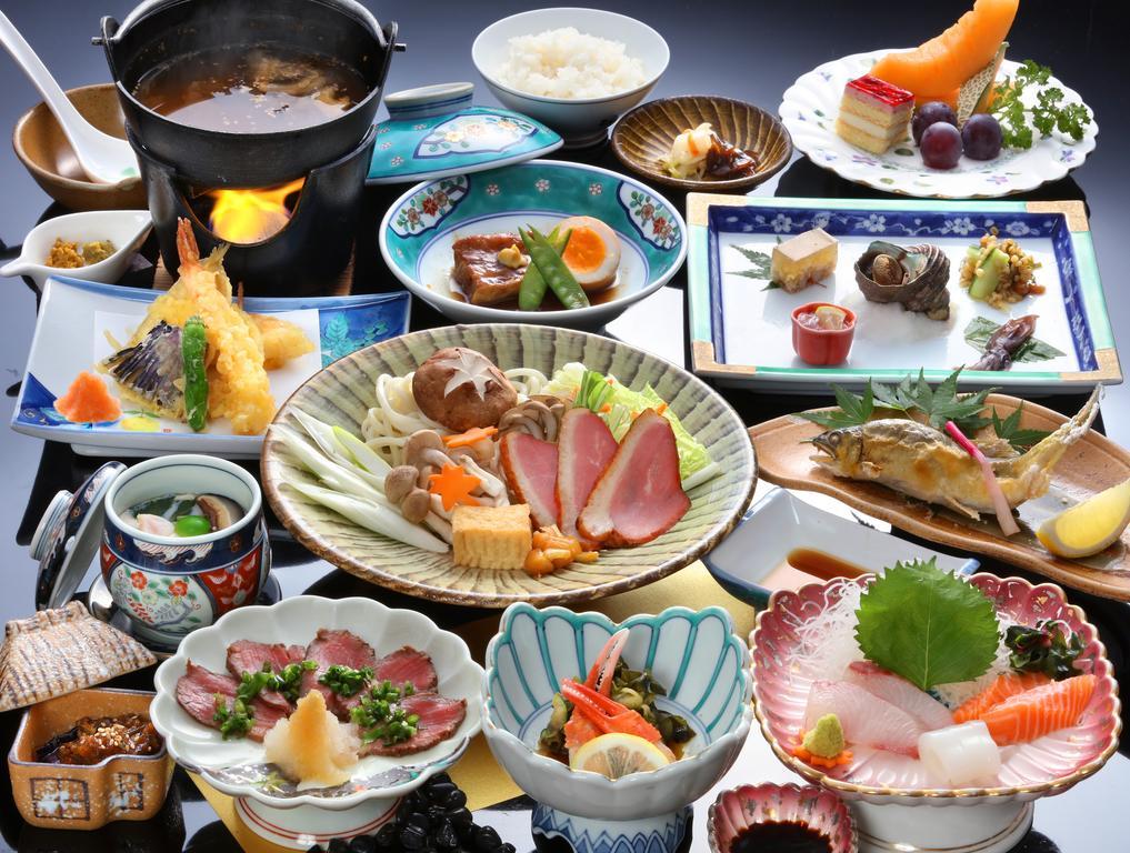 Amagase Onsen Hotel Suikoen Хита Екстериор снимка